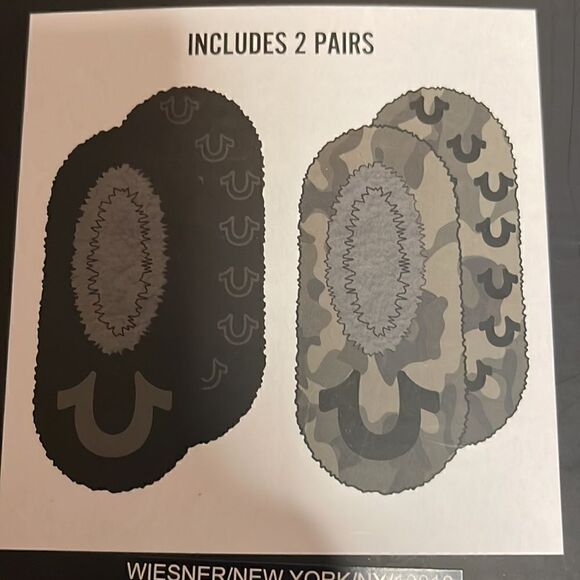 3 piece true religion jeans slippers & slipper sock set nib/nwt - Picture 3 of 6